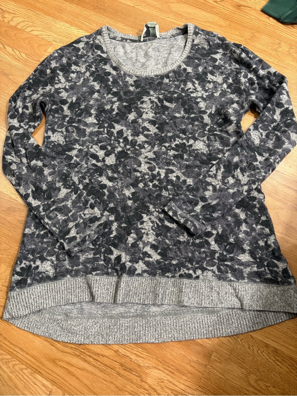 Anthropologie Heather Gray Floral-Print Long Sleeve Top
